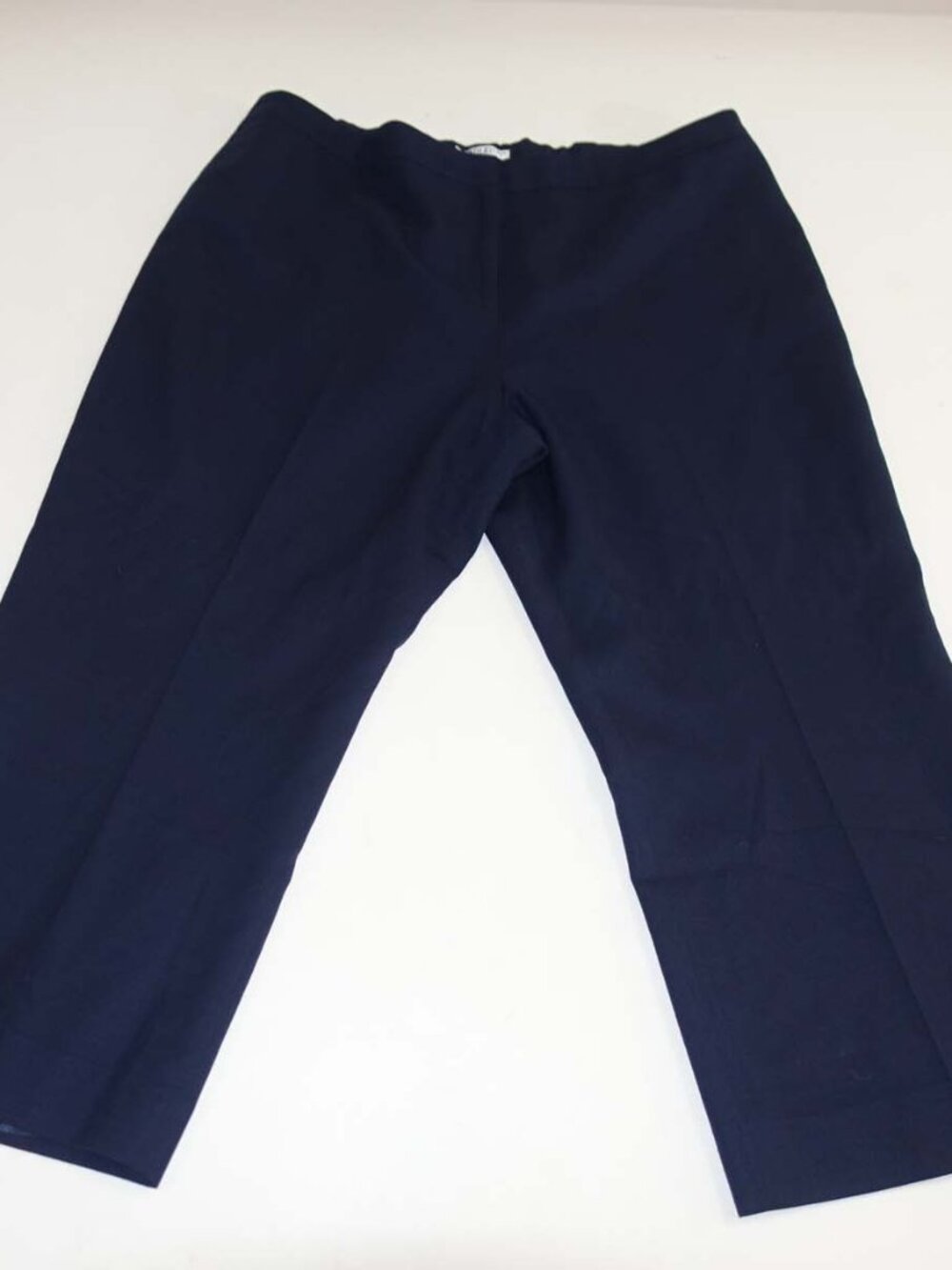 Pendleton Women's Cropped Dress Pants Size 20W Navy Blue 100% Wool 24.5" Inseam